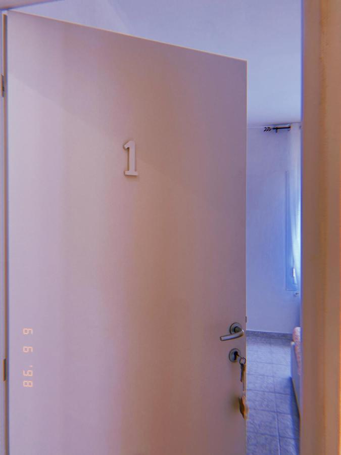 La Casa Del Giglio Hotel Albenga Buitenkant foto