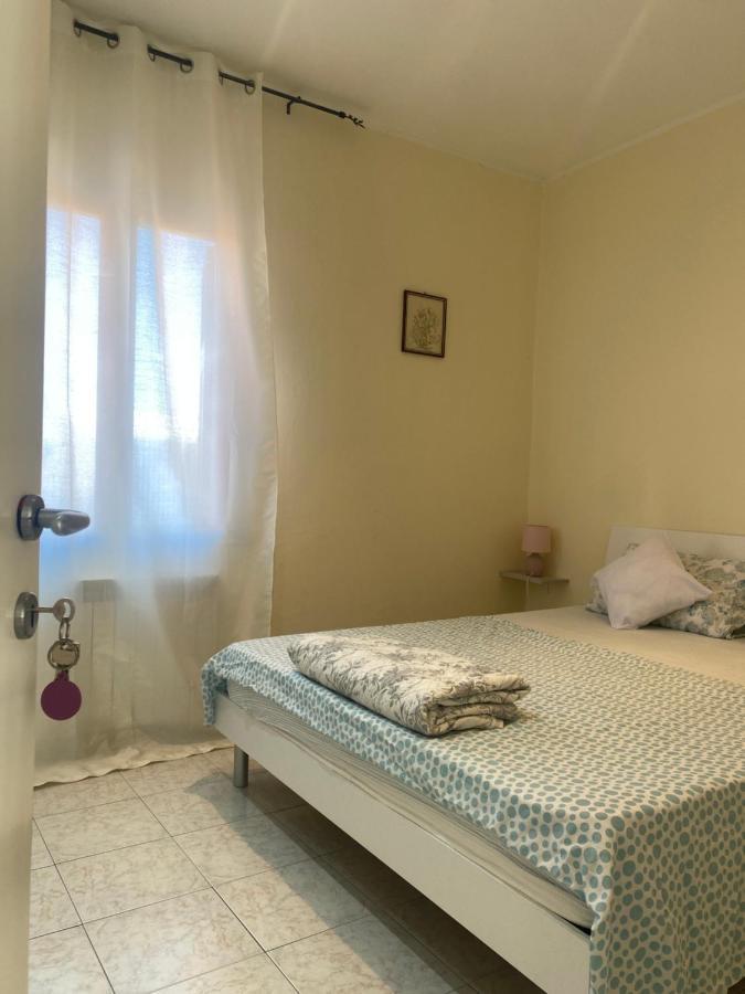 La Casa Del Giglio Hotel Albenga Buitenkant foto