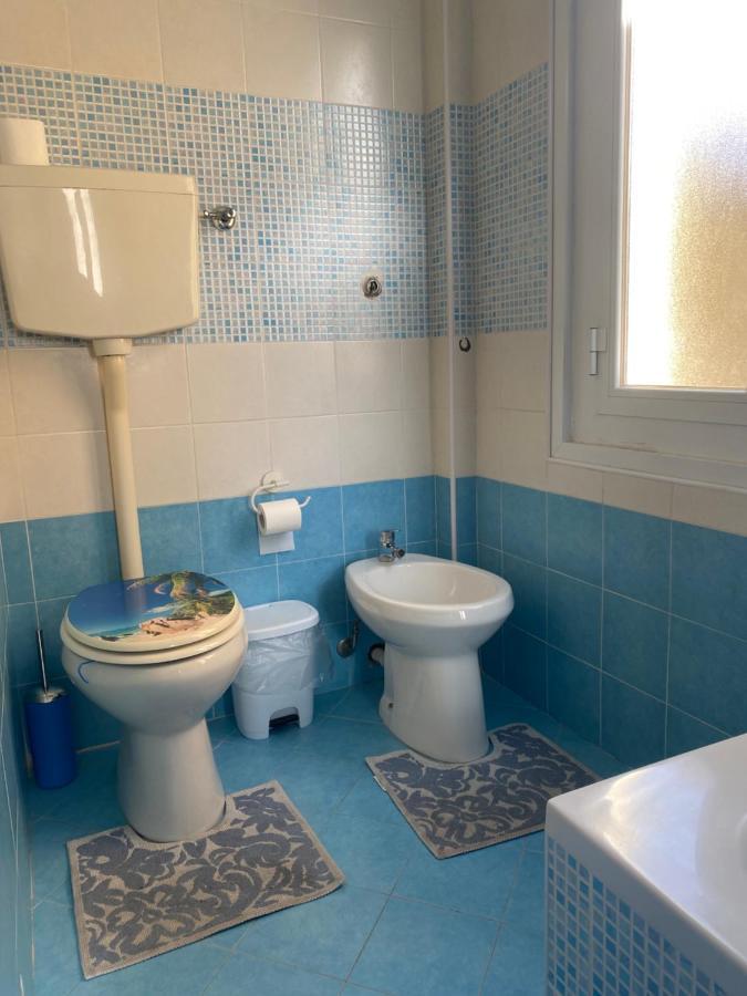 La Casa Del Giglio Hotel Albenga Buitenkant foto